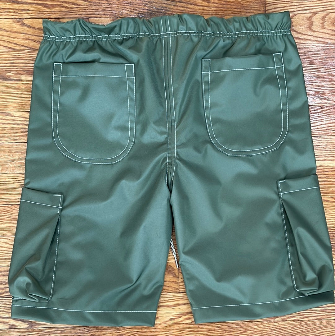 OLIVE CARGO SHORTS WITH 3D POCKETS